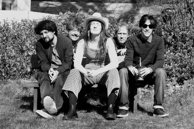 2025-11-01 IVYMIND Gruppenfoto in schwarz/weiß