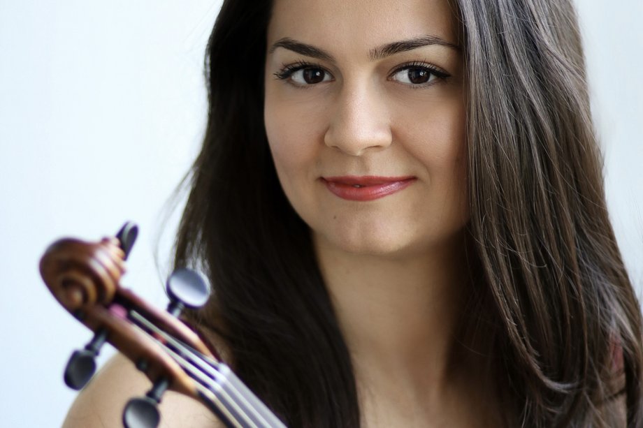 2025-07-10 Merve Uslu Portrait