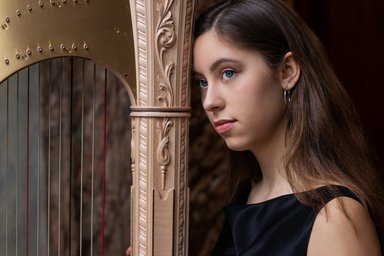 Portrait of Harpist Dariaa Ahapova
