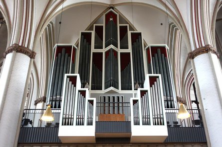 Orte.StPetri_Orgel