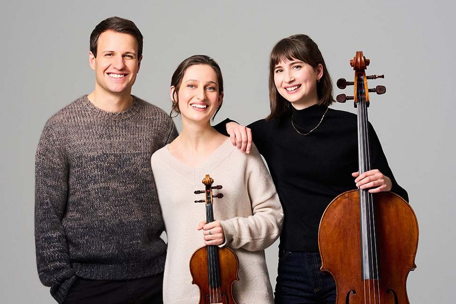 Trio ETA Group photo of the Trops founded in Hamburg