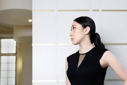 Portrait der Organistin Mari Fukumoto