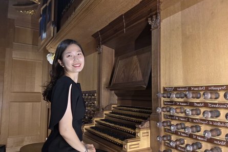 Portrait der Organistin Yewon Choi