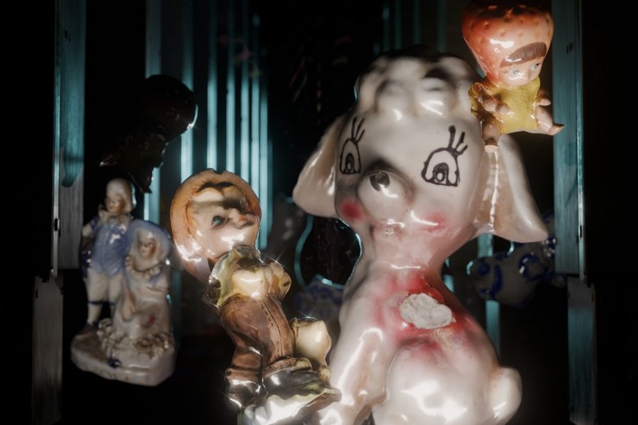 Tierfiguren im Dunkeln