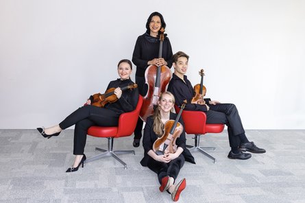 Leonarrd Fu 2025 Leonard Fu als Mitglied des Juilliard String Quartetts