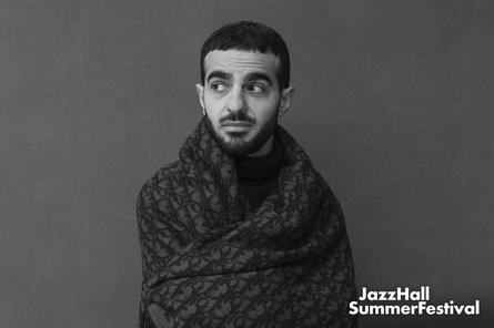 Portrait in schwarz/weiß