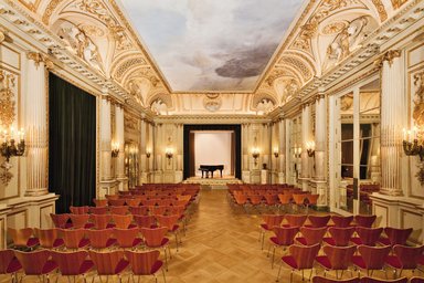 Orte.Spiegelsaal