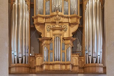 Hauptkirche St. Katharinen. Orgel Ansicht einer großen Orgel