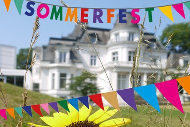HfMT summer party Budgepalais and with advertising for the summer festival